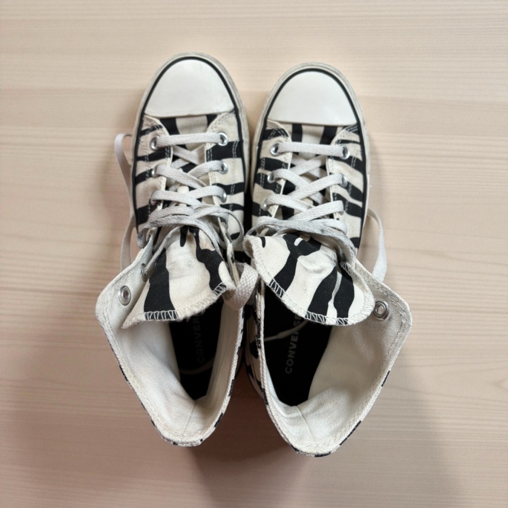 CUSTOM Converse Chuck Taylor Zebra Hi-Tops Women’s Size 8.5/Mens 6.5 - Picture 9 of 14